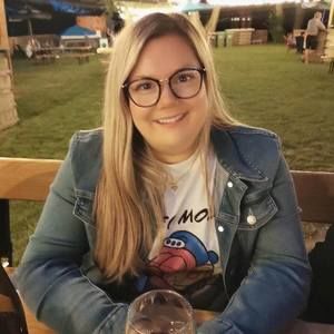 Meet your Posher, Jessica